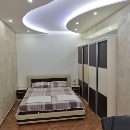 Apartmani Ani Bar Ruang foto