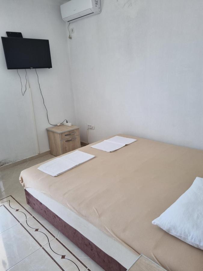 Apartmani Ani Bar Bagian luar foto
