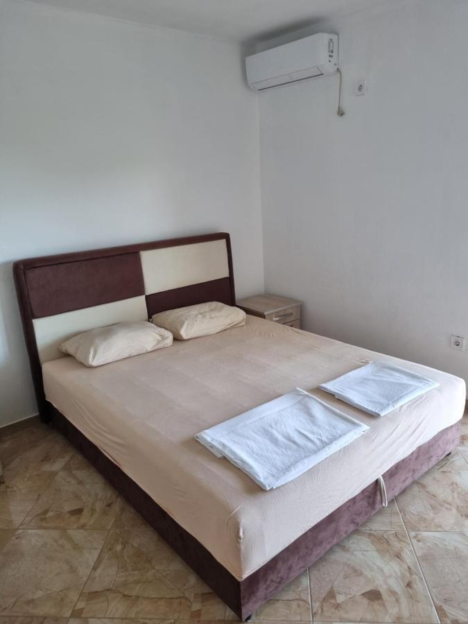 Apartmani Ani Bar Bagian luar foto