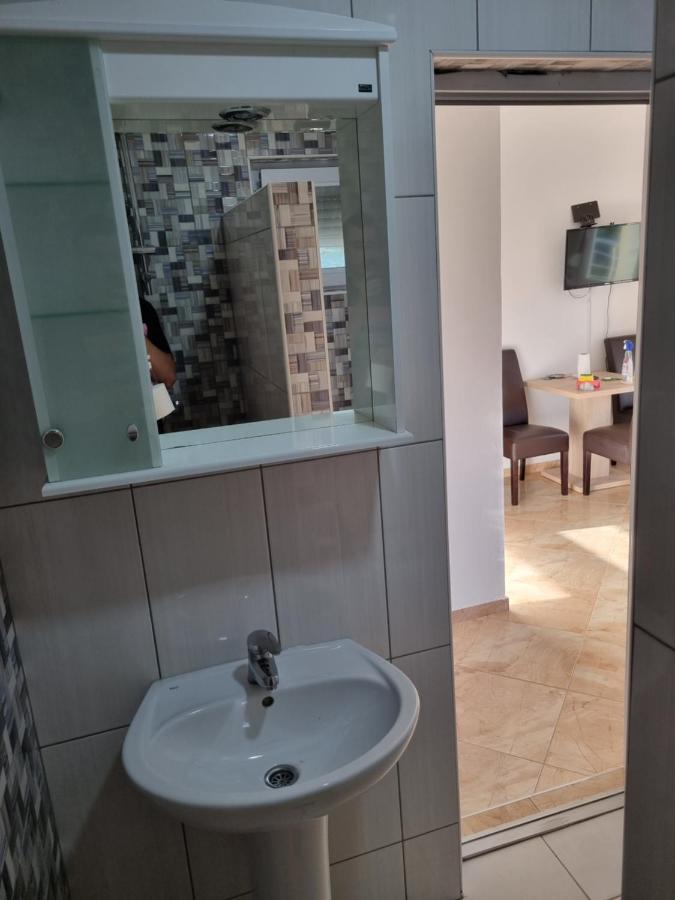 Apartmani Ani Bar Bagian luar foto