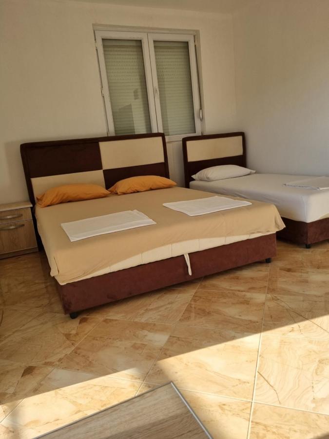 Apartmani Ani Bar Bagian luar foto
