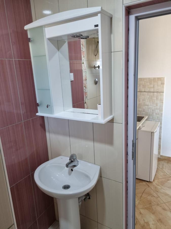 Apartmani Ani Bar Bagian luar foto