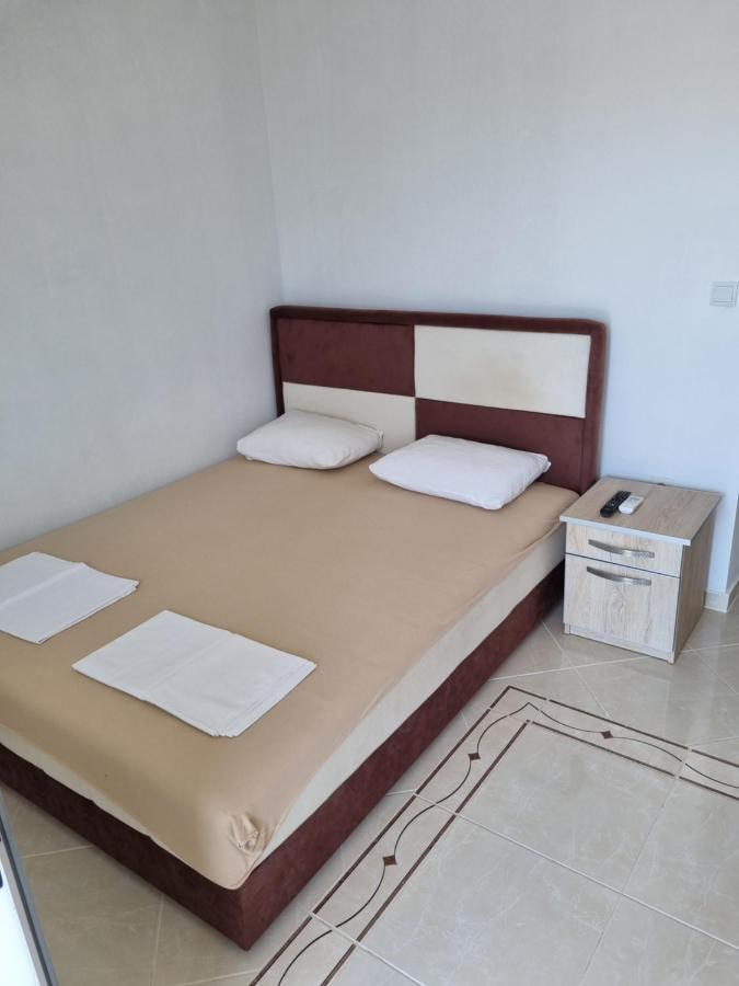 Apartmani Ani Bar Bagian luar foto