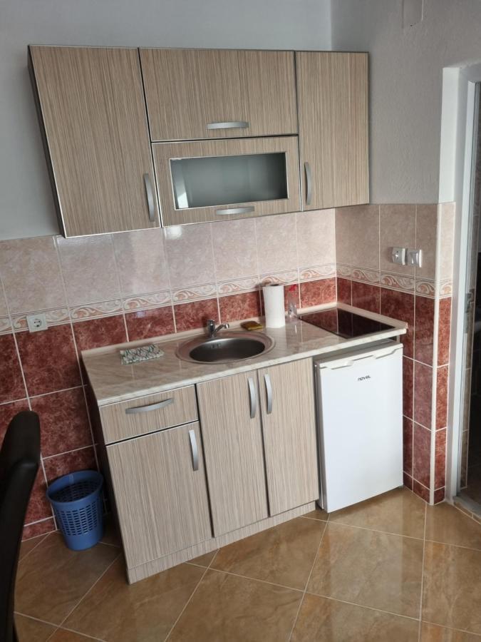 Apartmani Ani Bar Ruang foto